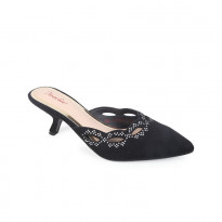 Apex Moochie Ladies Kitten heel Pumpies (71510A44)