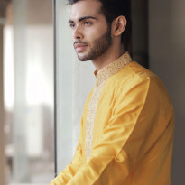 Desar Men’s Panjabi with Churidar Pajama (1020000442)