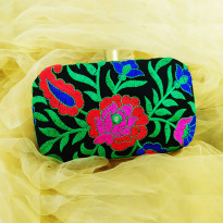 Casual Clutch Design Lotar Khela (LCGL)